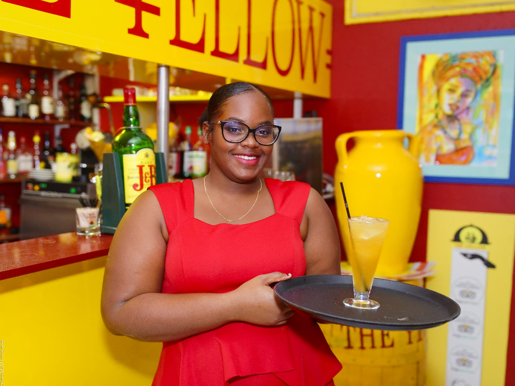 Le barman